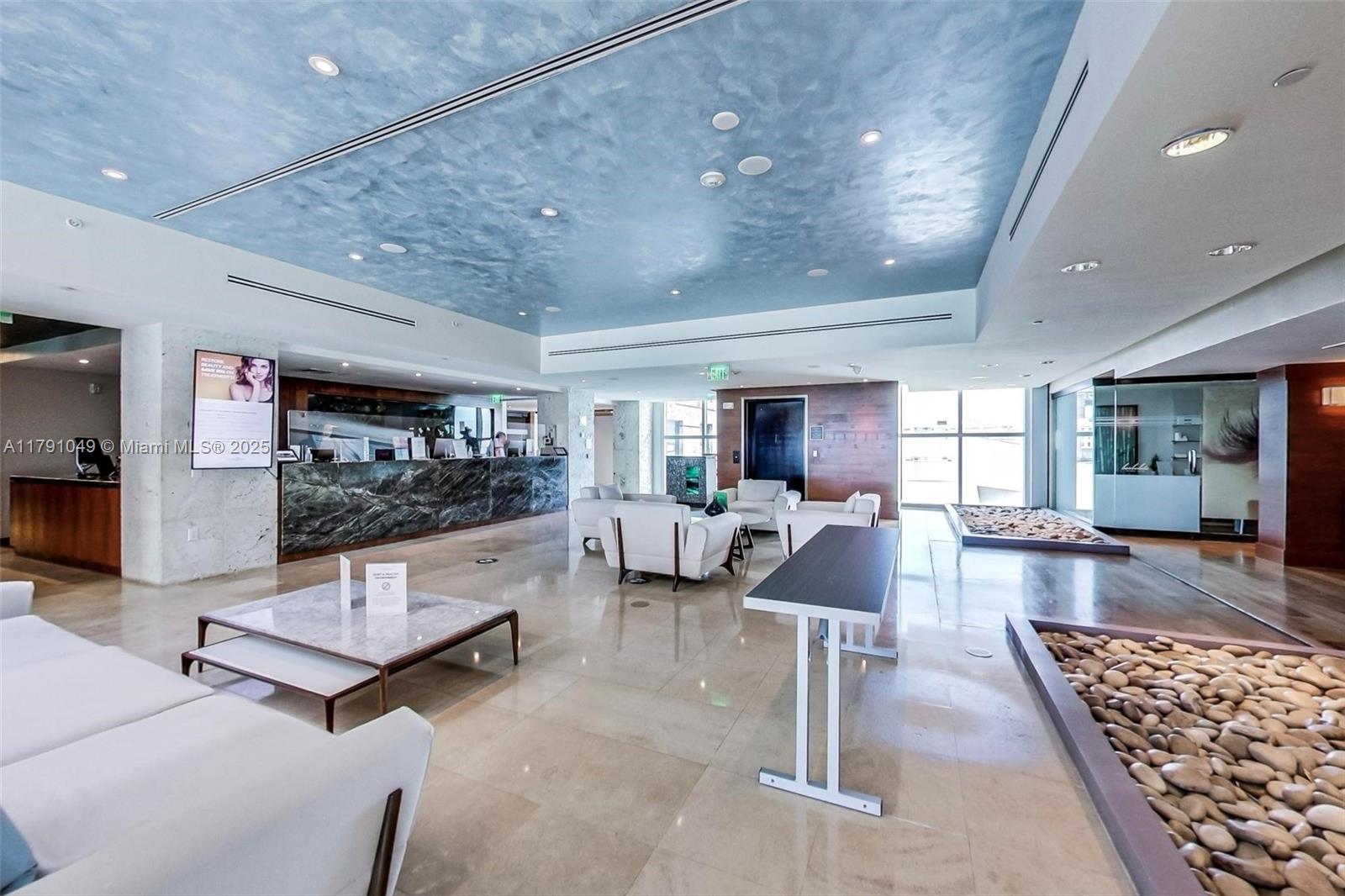 NORTH CARILLON BEACH COND - Residential