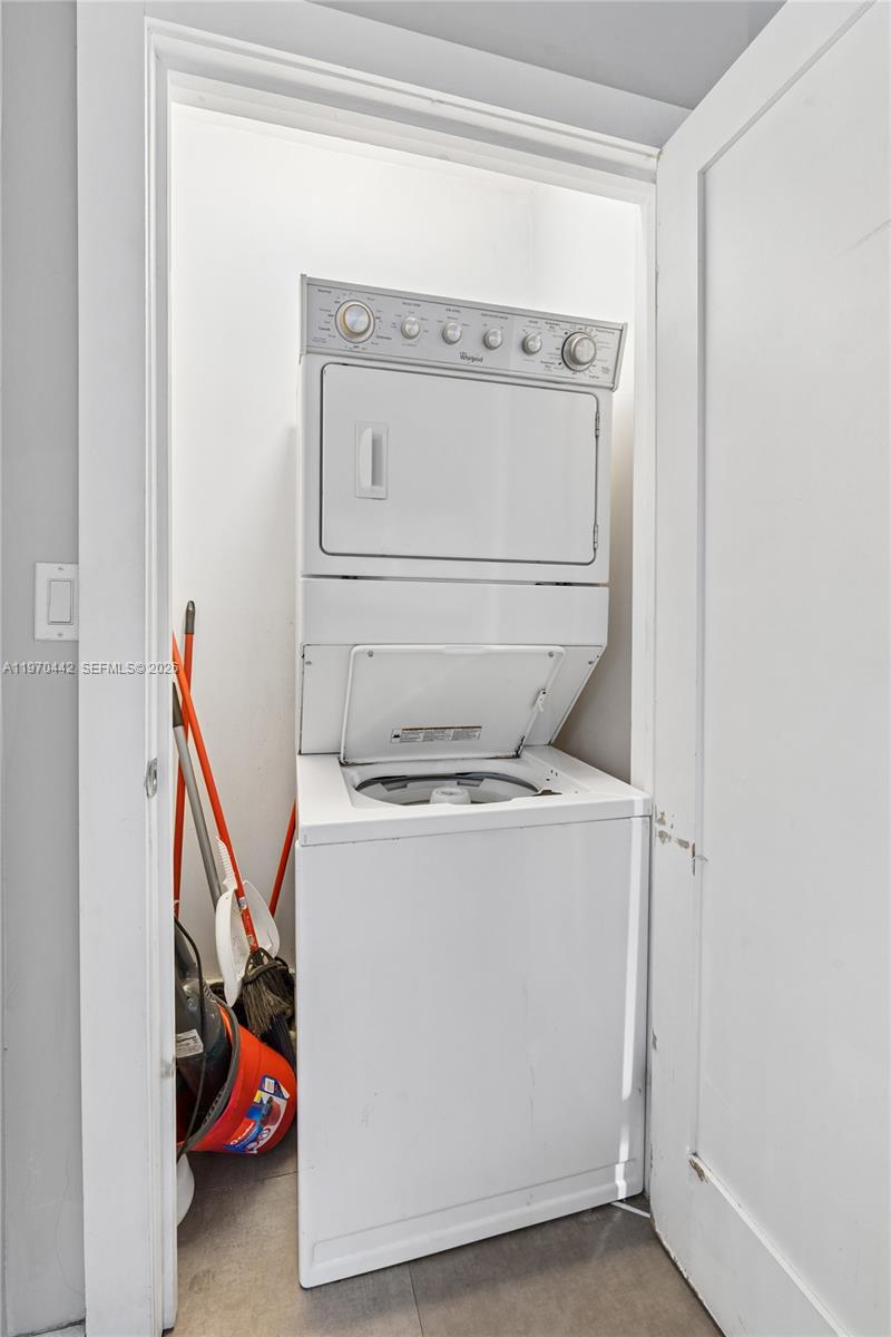 BAYWOOD - Residential Income