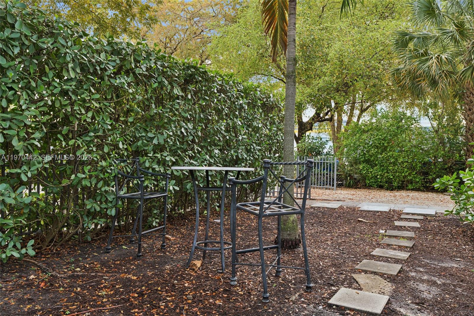 BAYWOOD - Residential Income