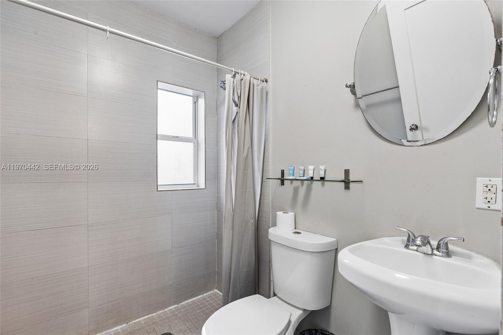 BAYWOOD - Residential Income