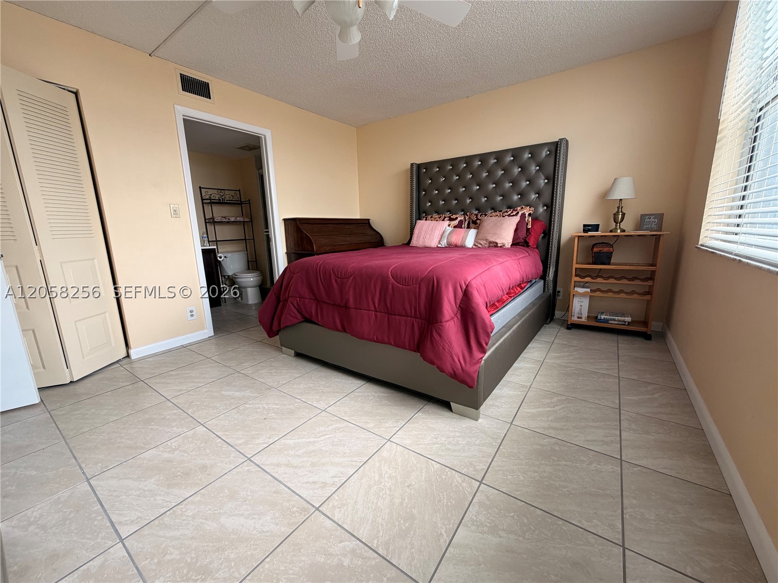 7620 NW 18th St 403