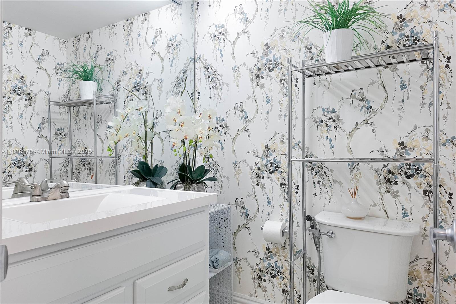 HEMISPHERES CONDO - Residential