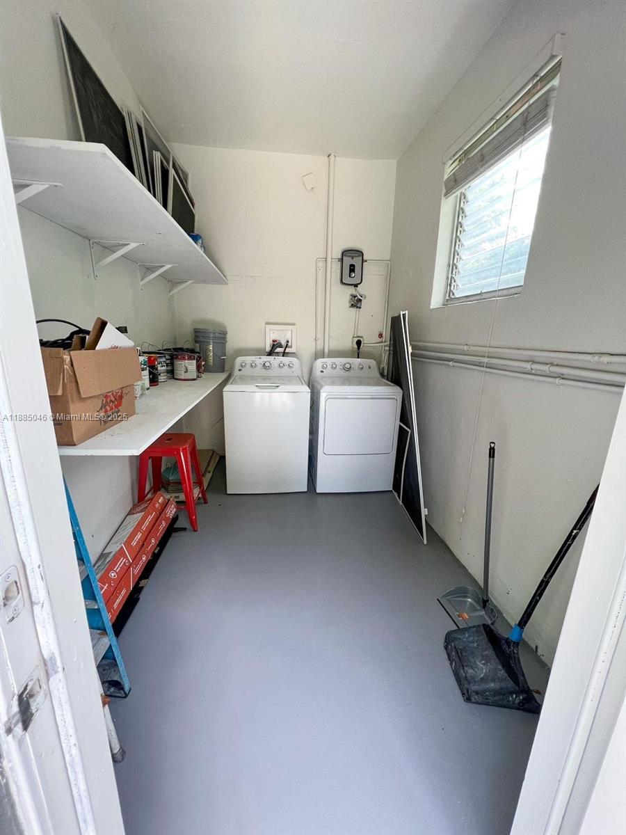 EL PORTAL SEC 7 - Residential Lease