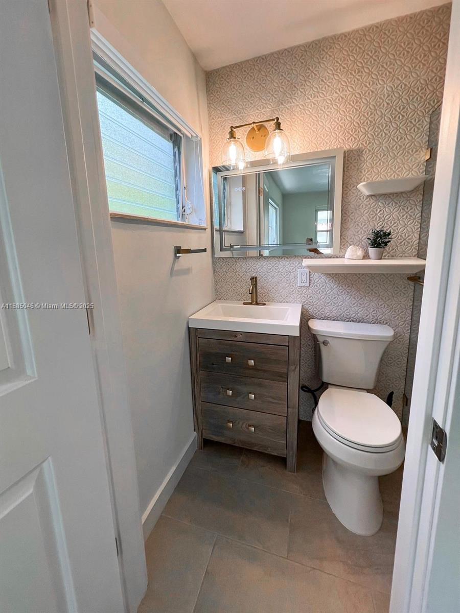 EL PORTAL SEC 7 - Residential Lease