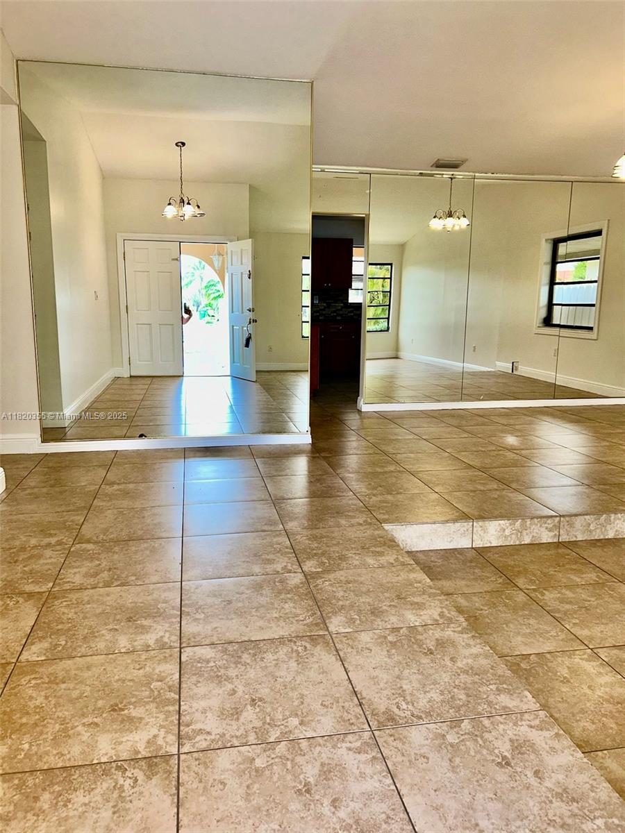 UNIV PARK EAST SEC 1 - Residential Lease