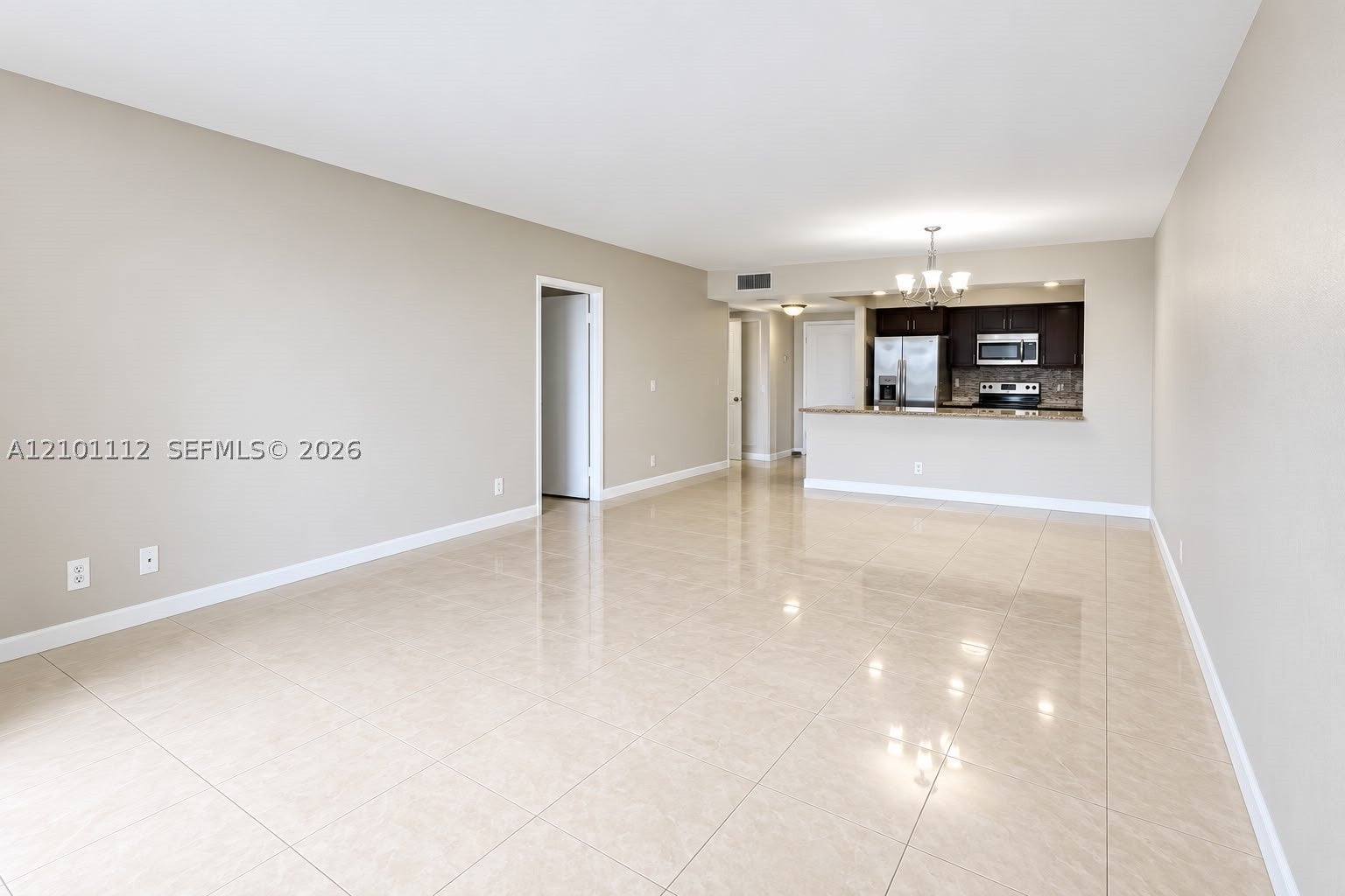 2500 Parkview Dr 307