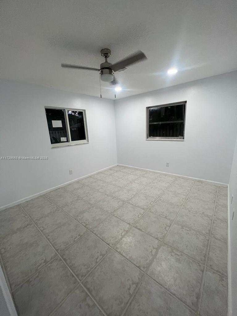 SOUTH SHORE 1 OF WELLINGT - Residential