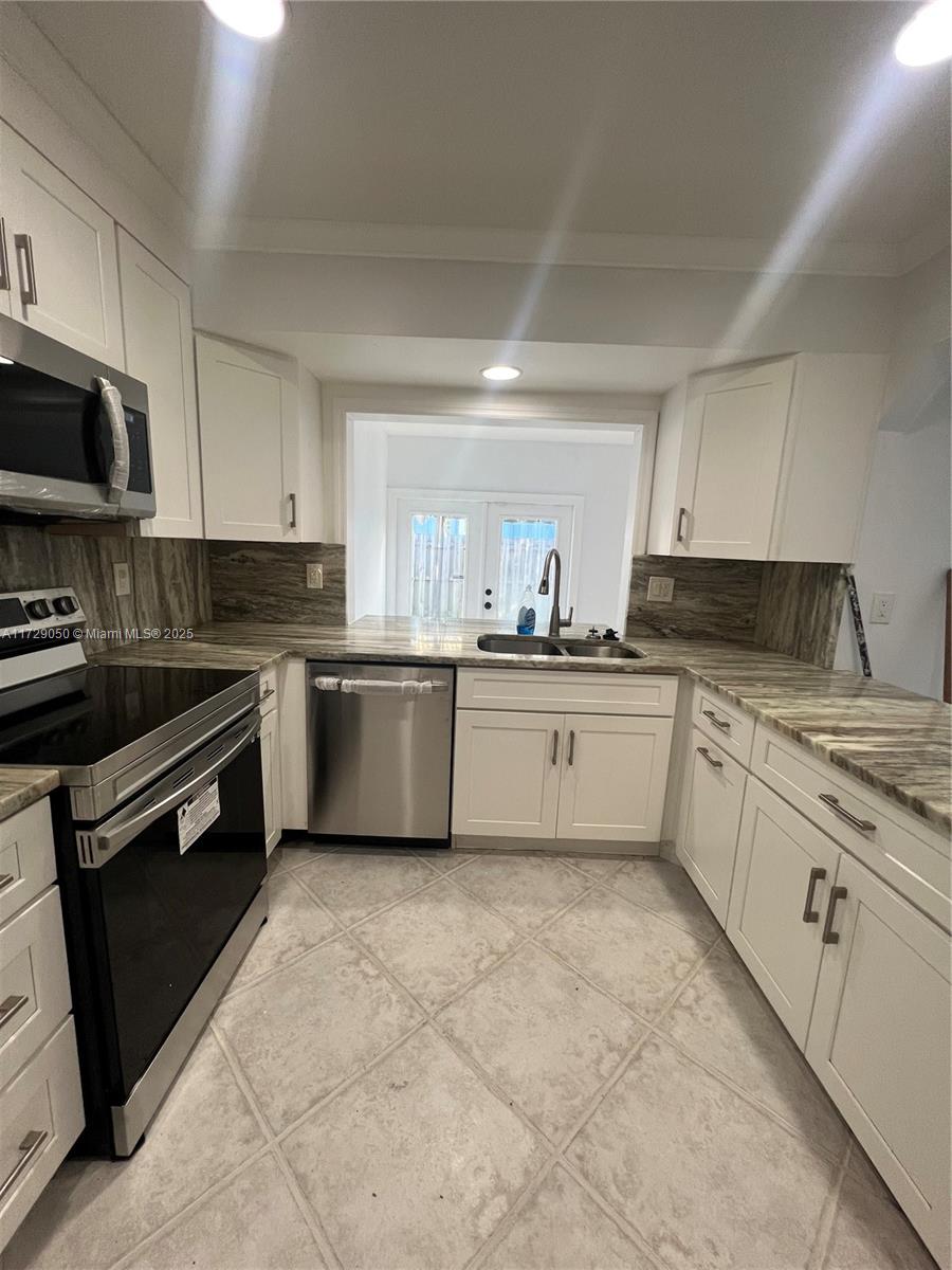 1156 Block Island Rd