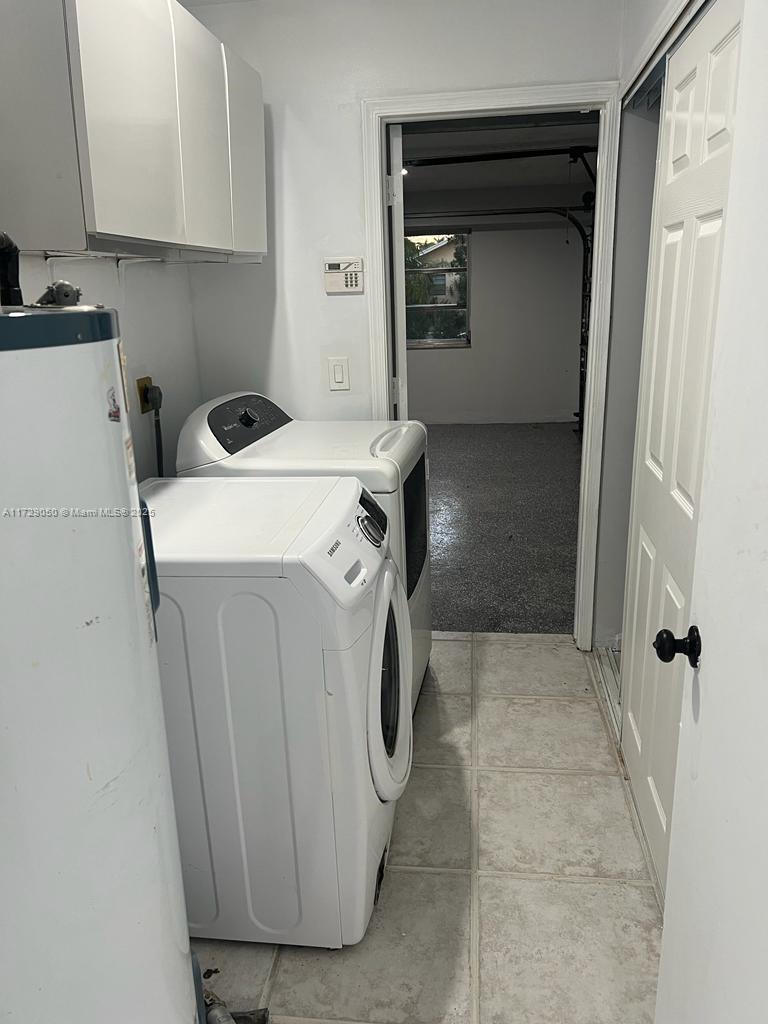 SOUTH SHORE 1 OF WELLINGT - Residential