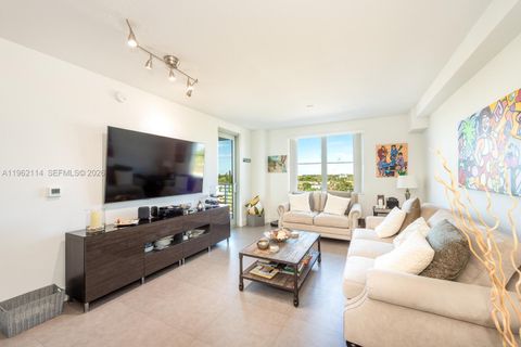 1830 Radius Dr 709 Hollywood FL 33020