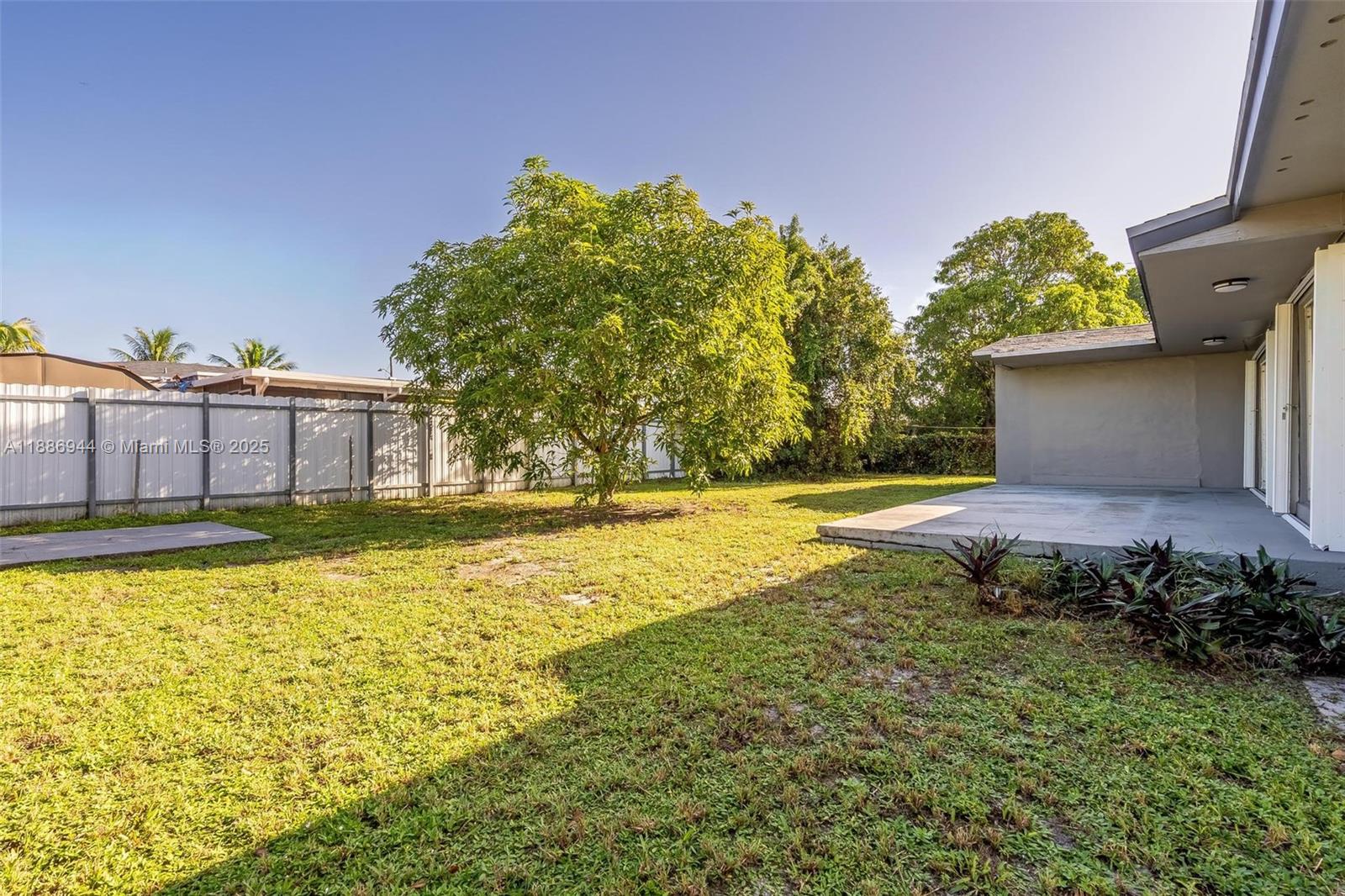 SCOTT LAKE MANOR SEC 4 - Residential