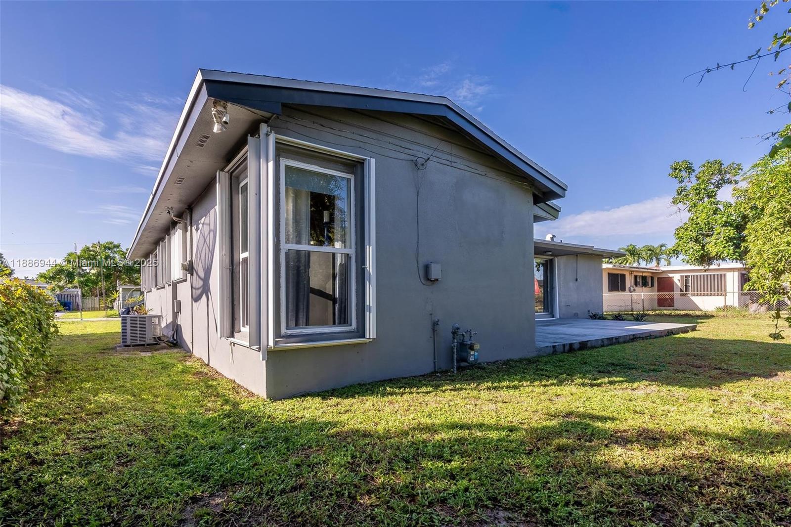 SCOTT LAKE MANOR SEC 4 - Residential
