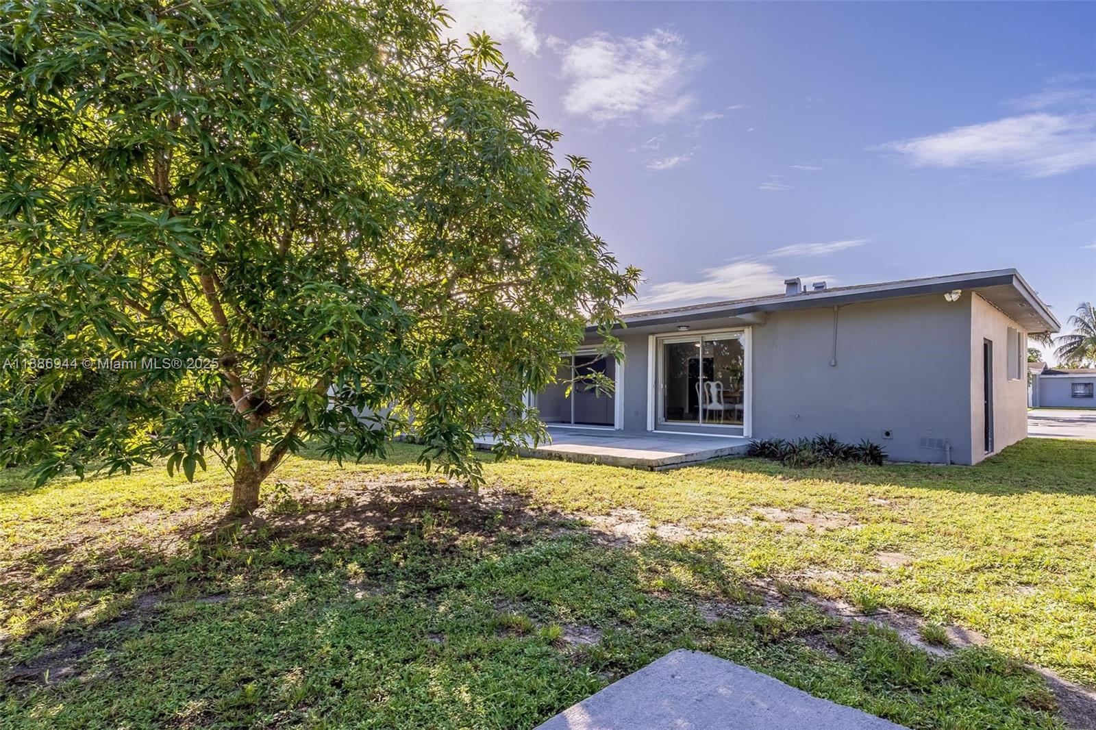 SCOTT LAKE MANOR SEC 4 - Residential