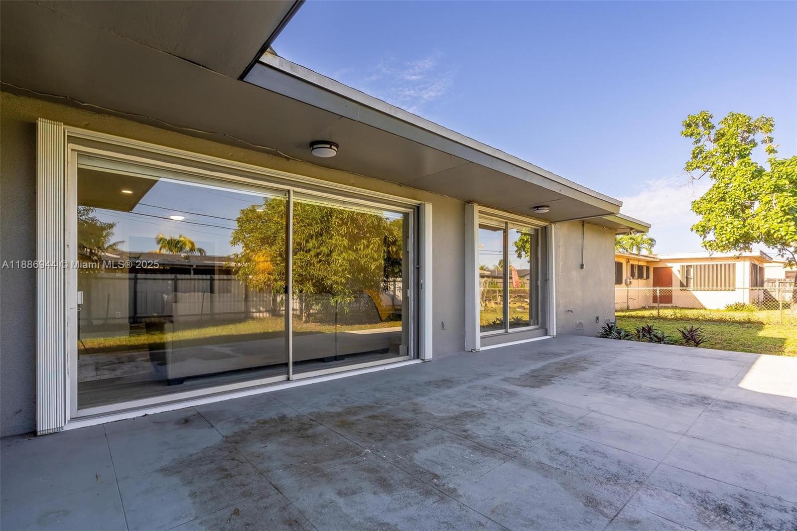 SCOTT LAKE MANOR SEC 4 - Residential