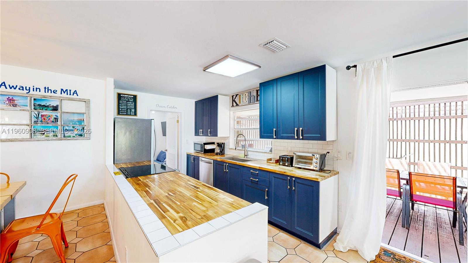 CALUSA CLUB ESTATES 3RD A - Residential