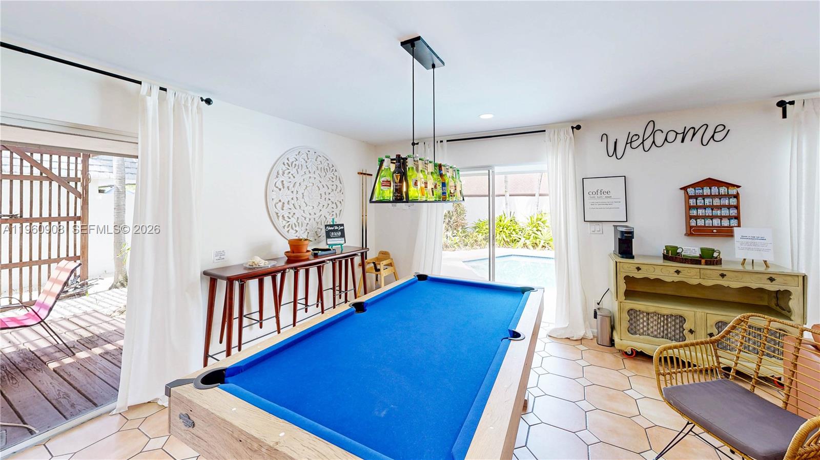 CALUSA CLUB ESTATES 3RD A - Residential