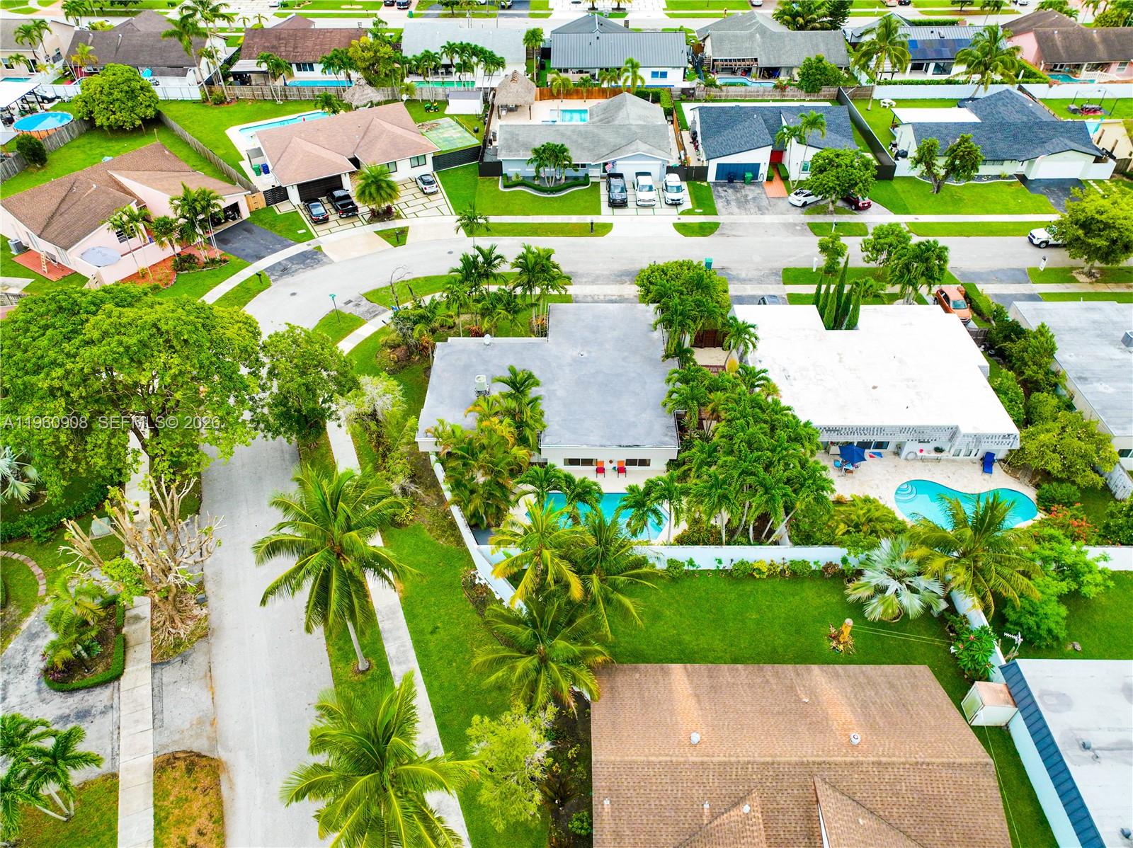 CALUSA CLUB ESTATES 3RD A - Residential