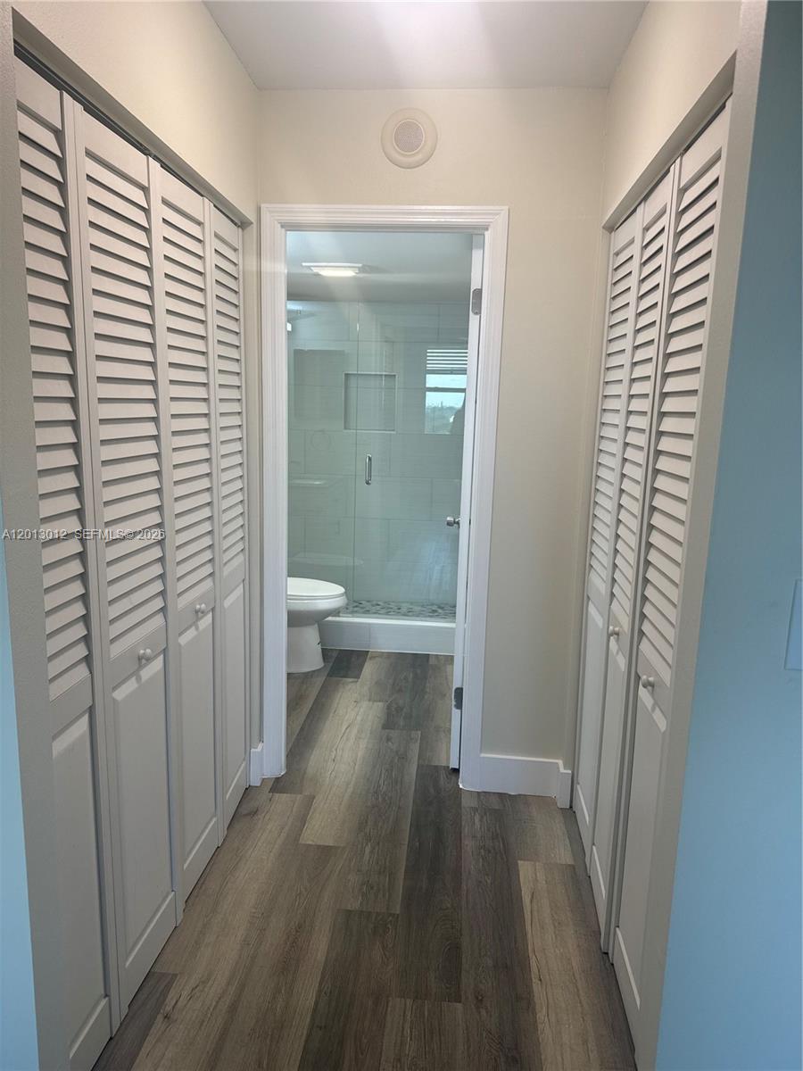 RUNAWAY BAY CONDO - Residential
