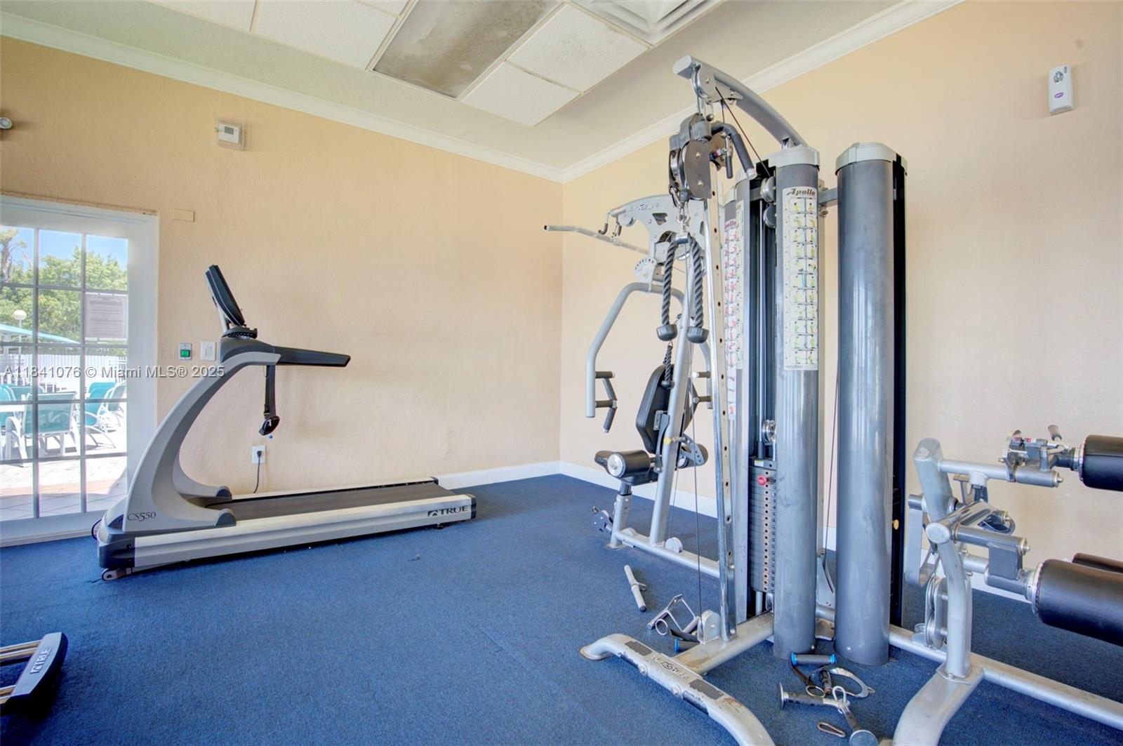 MARINA REAL CONDO NO 5 - Residential