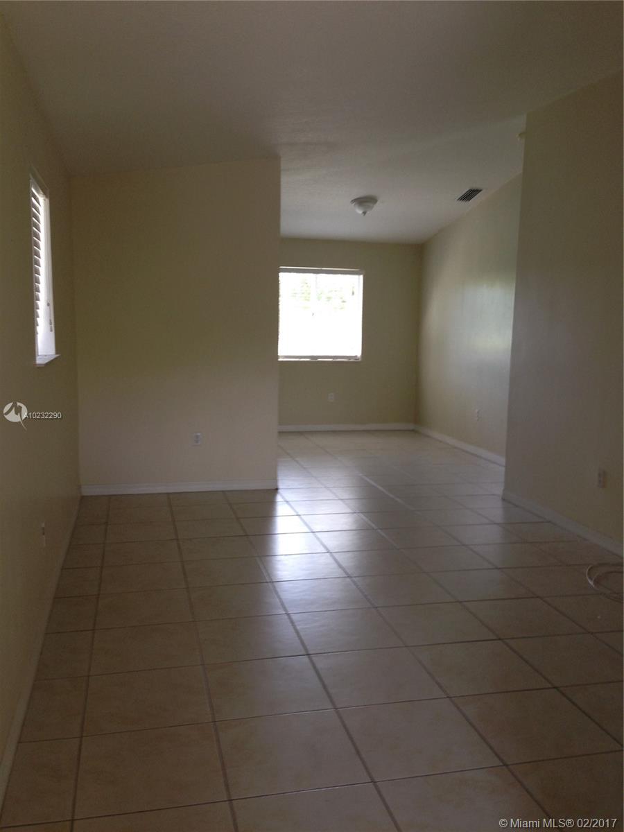 VENETIA GARDENS CONDO - Residential Lease