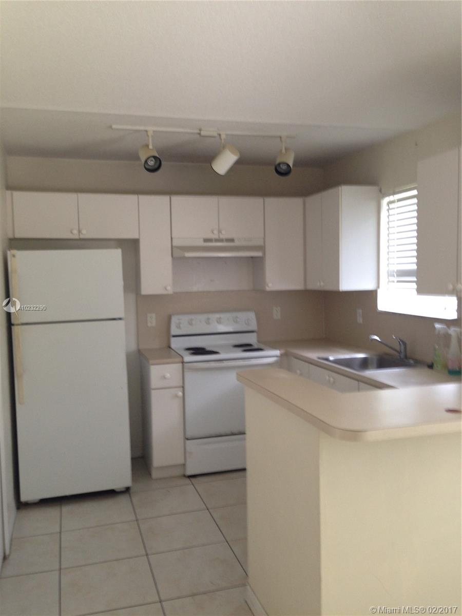 VENETIA GARDENS CONDO - Residential Lease