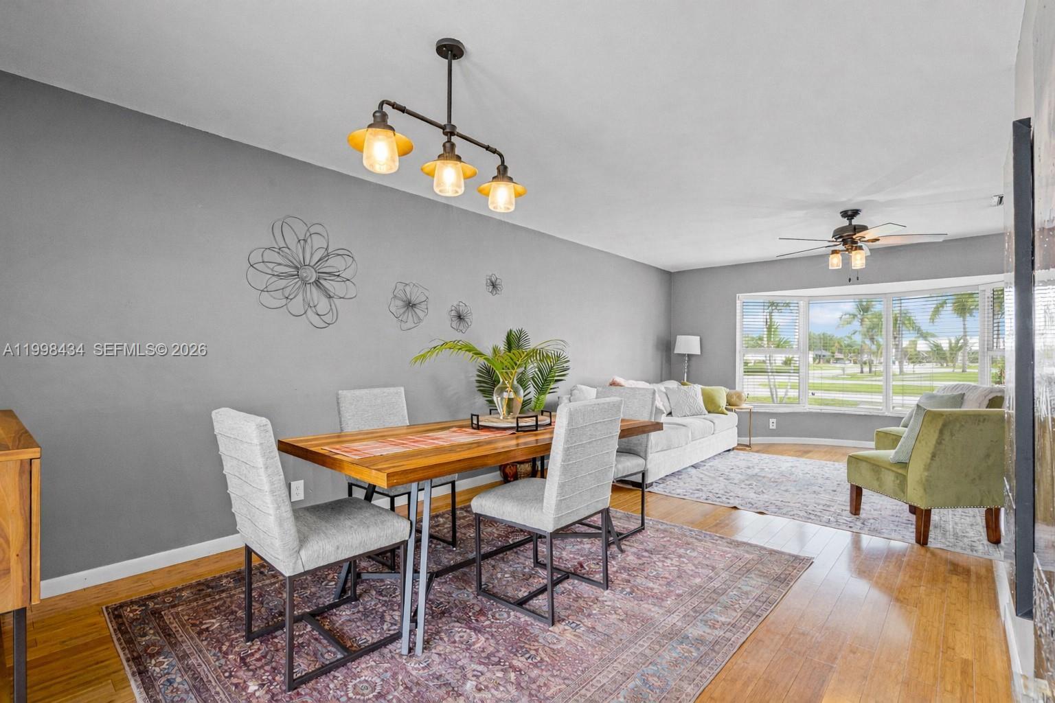 HOLLYWOOD HILLS AMEN PLAT - Residential