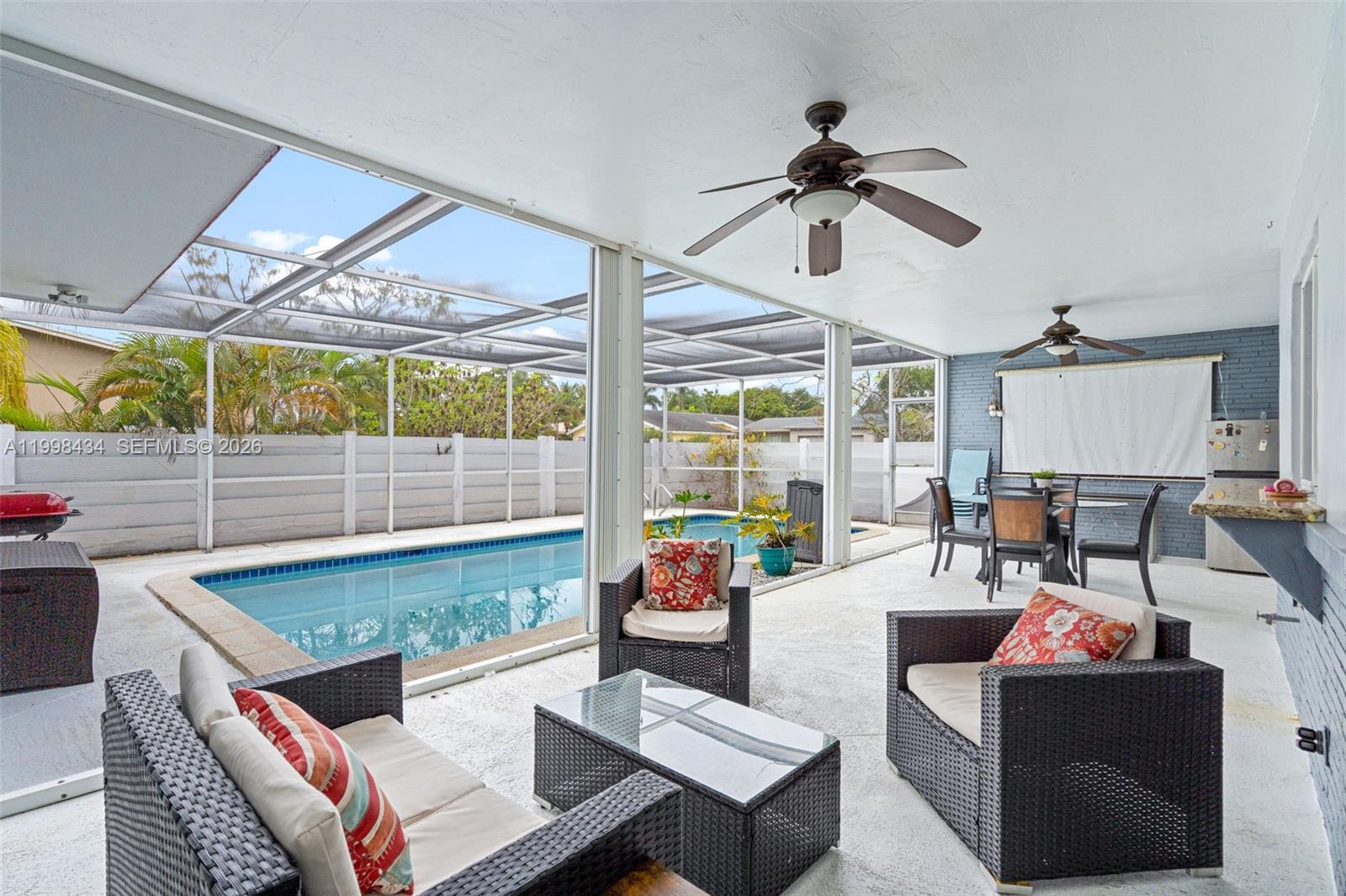 HOLLYWOOD HILLS AMEN PLAT - Residential