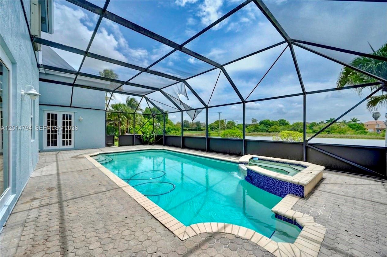 HEFTLER HOMES AT PEMBROKE - Residential