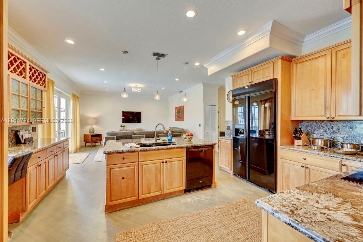 HEFTLER HOMES AT PEMBROKE - Residential