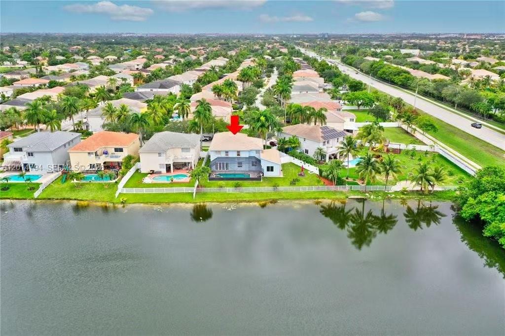 HEFTLER HOMES AT PEMBROKE - Residential