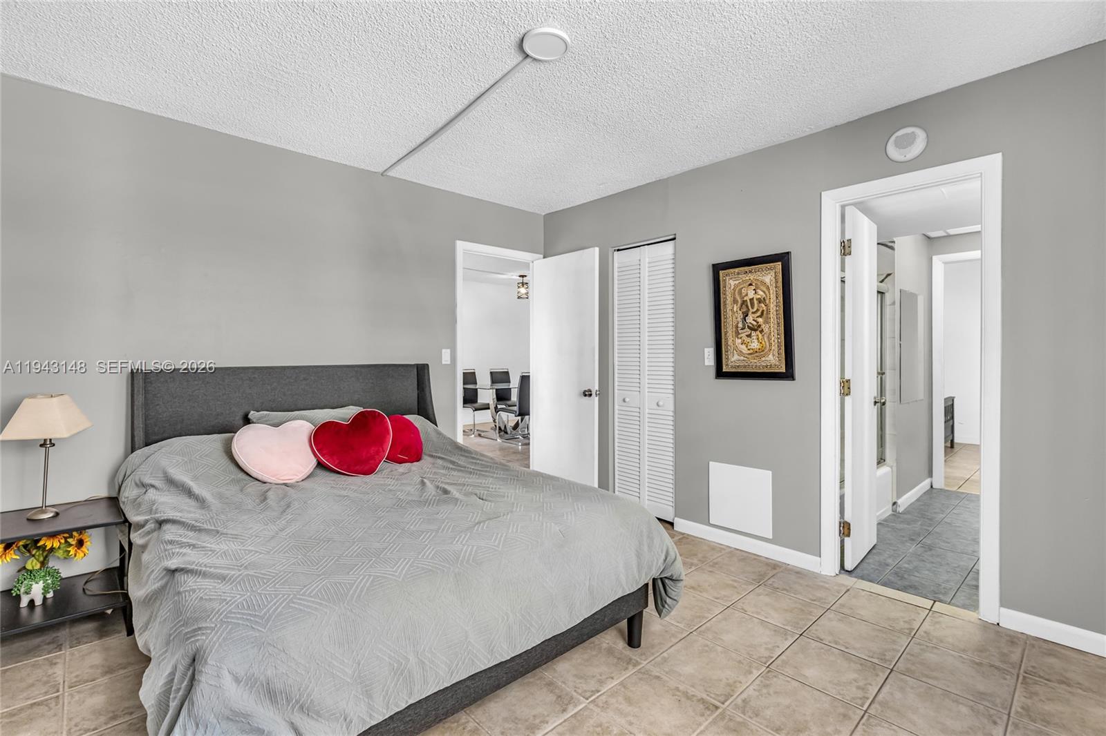 LEISURE BEACH CONDO - Residential