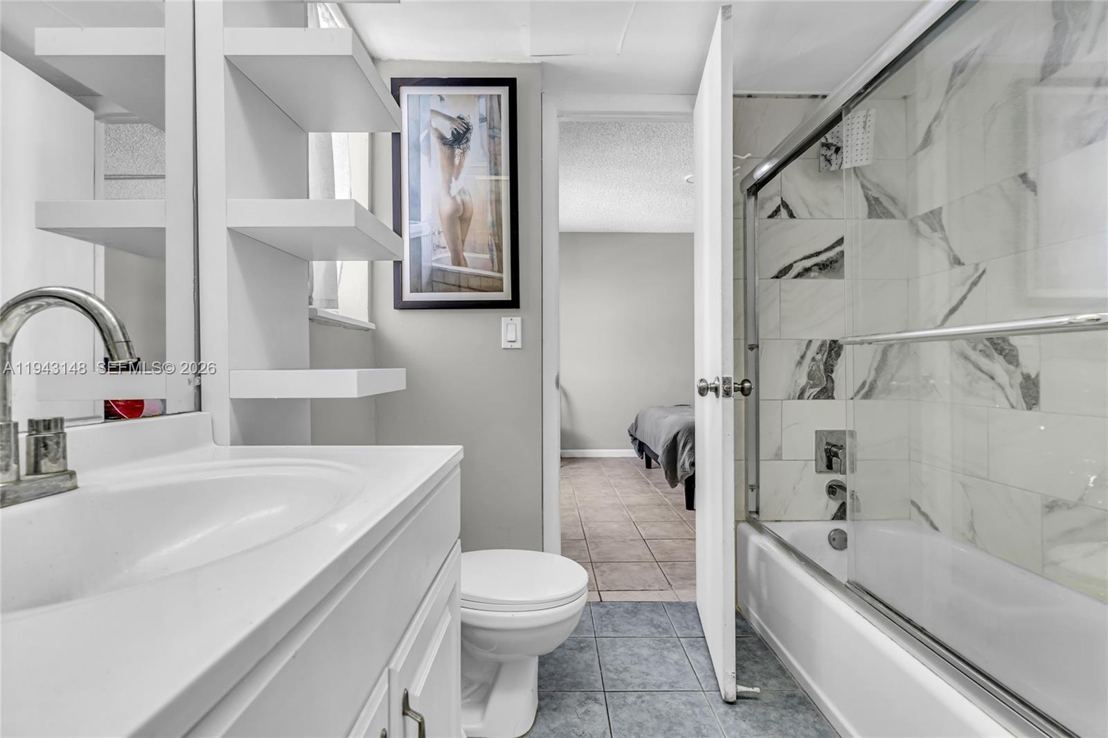 LEISURE BEACH CONDO - Residential