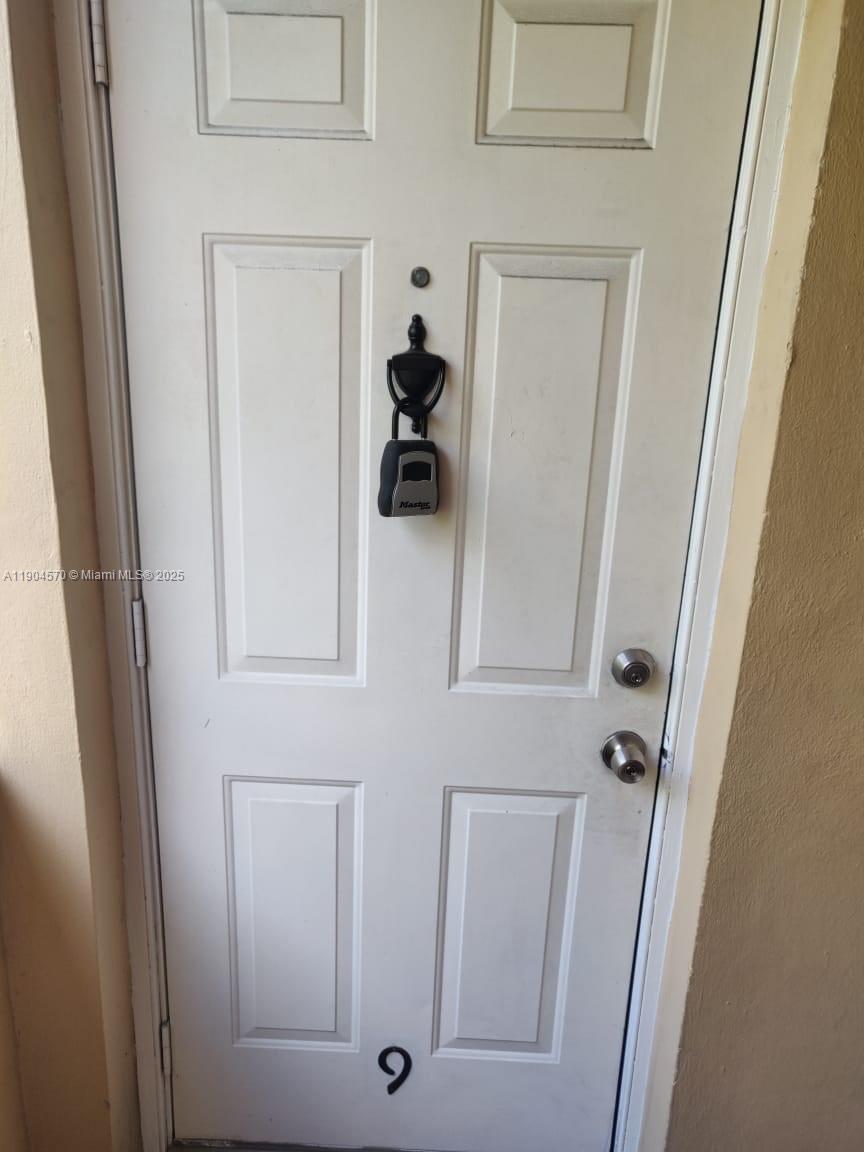 EL MIRAMAR CONDO - Residential Lease