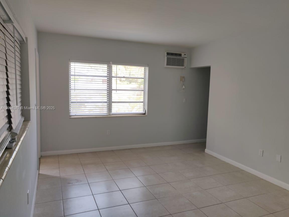 EL MIRAMAR CONDO - Residential Lease