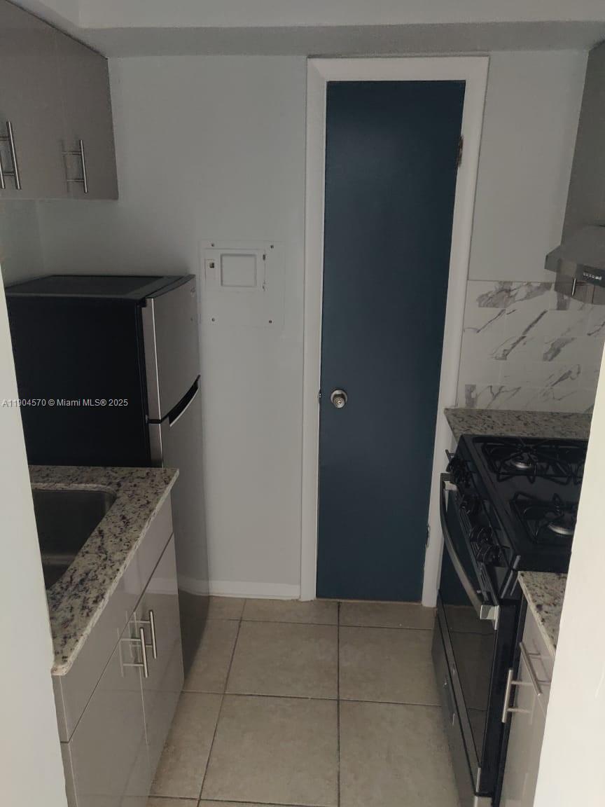 EL MIRAMAR CONDO - Residential Lease