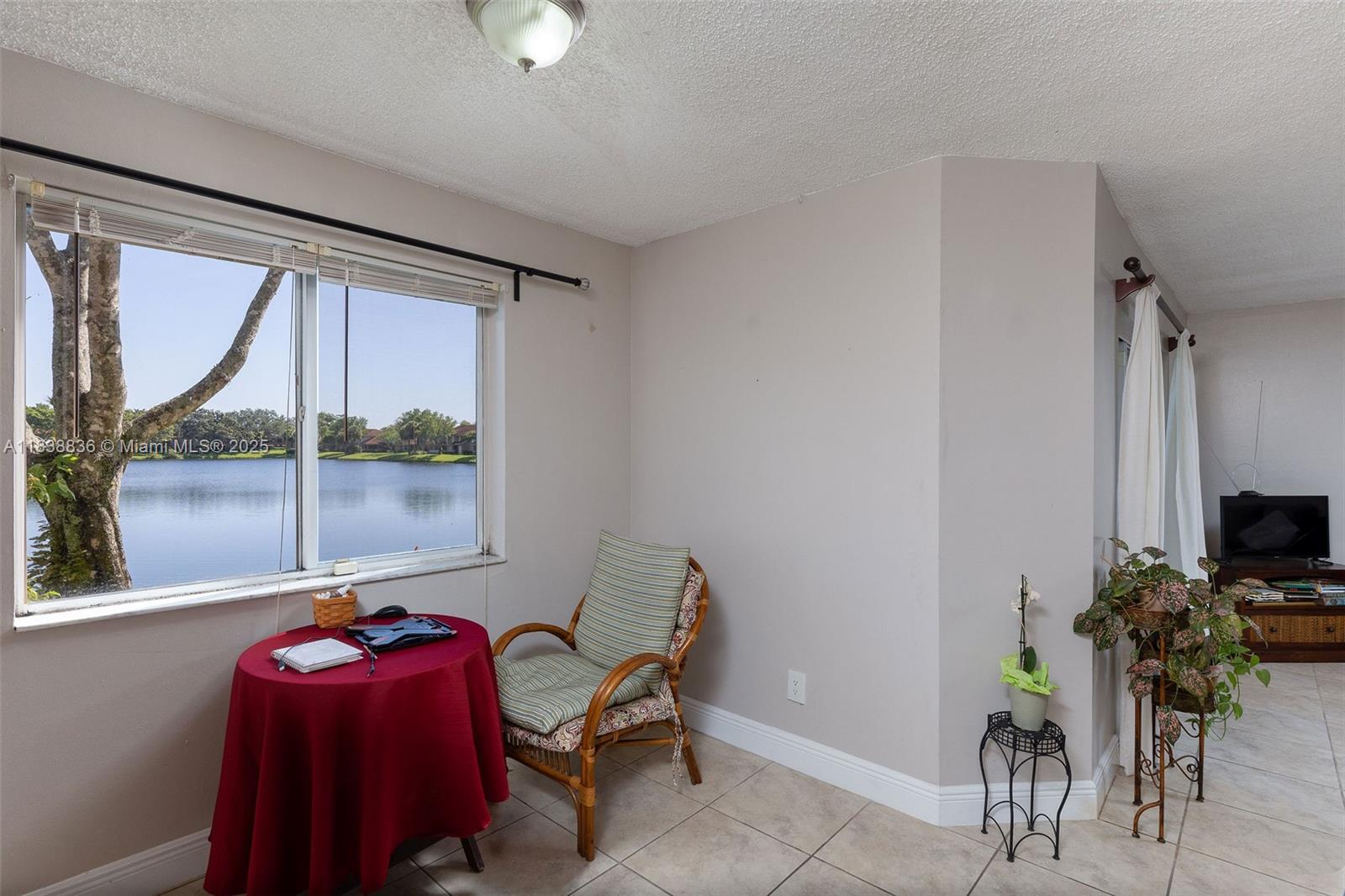 706 NW 92nd Ave 706