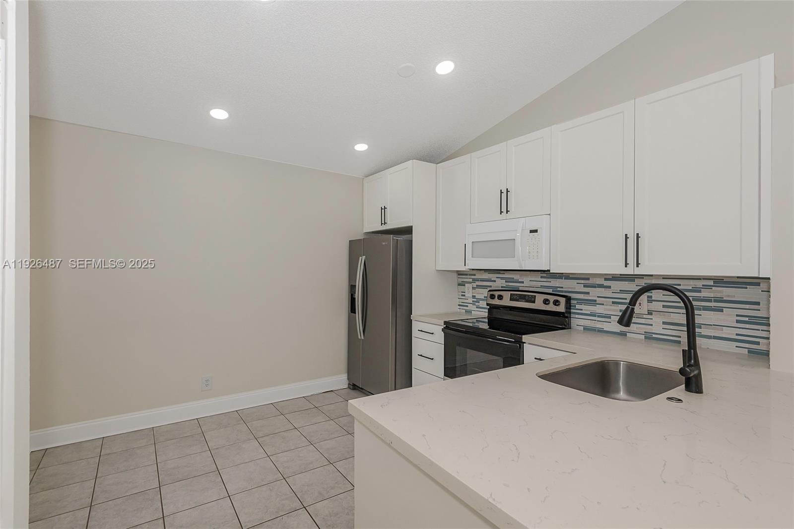 SILVER LAKES PHASE II REP - Residential