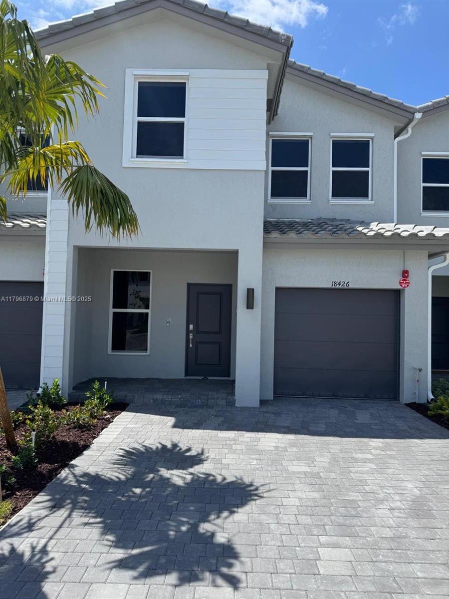 Rental Property at 18426 Sw 2nd St, Pembroke Pines, Miami-Dade County, Florida - Bedrooms: 3 
Bathrooms: 3  - $4,000 MO.