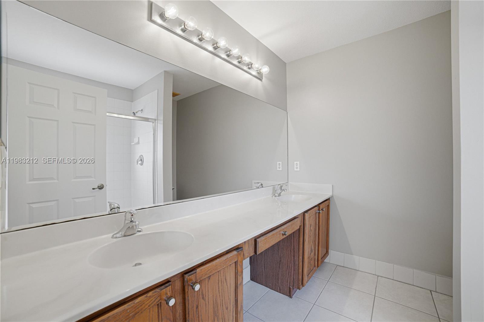 RENAISSANCE SEC 4 2 - Residential