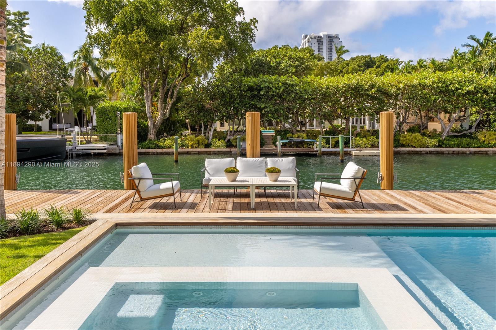 SUNSET ISLANDS-ISLAND NO - Residential Lease