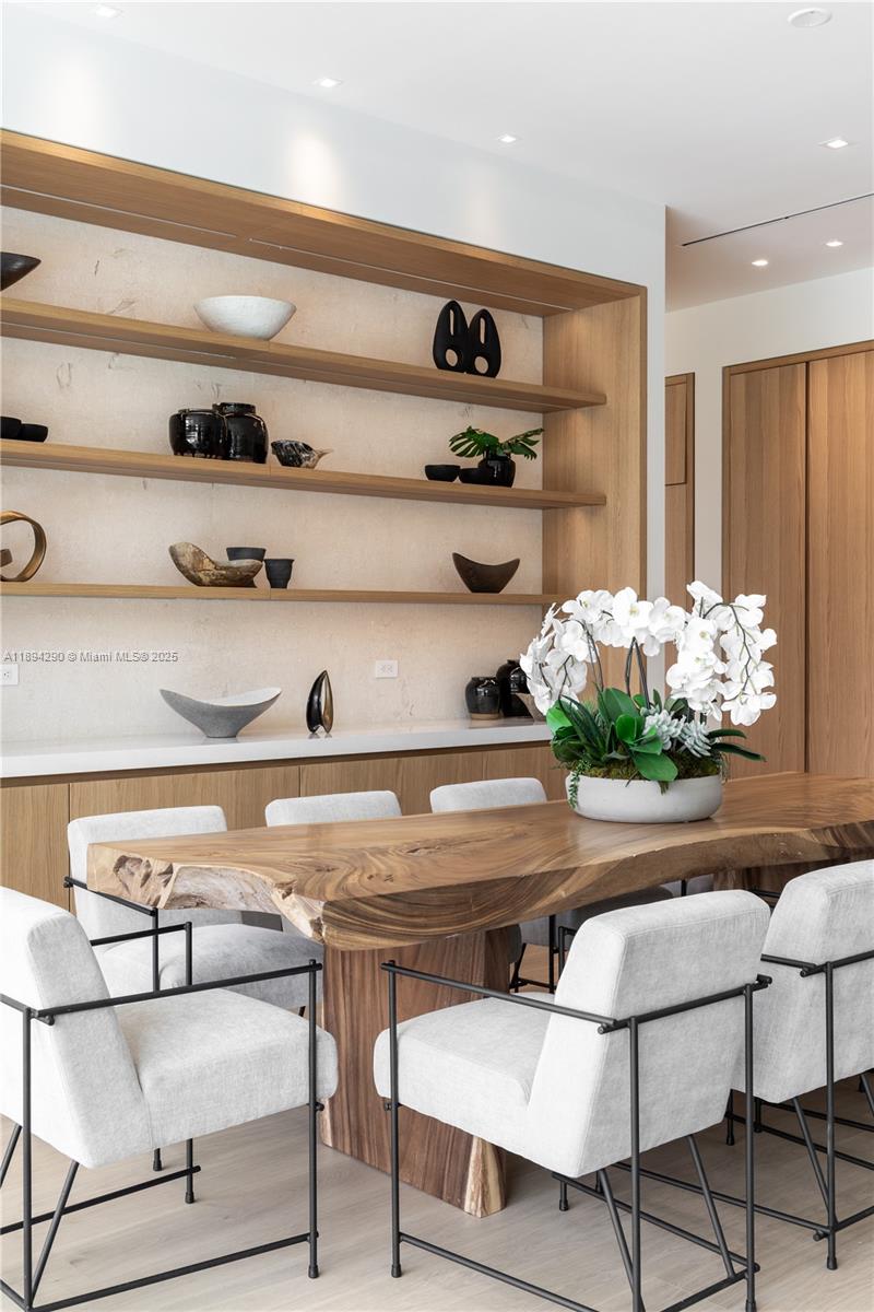 SUNSET ISLANDS-ISLAND NO - Residential Lease