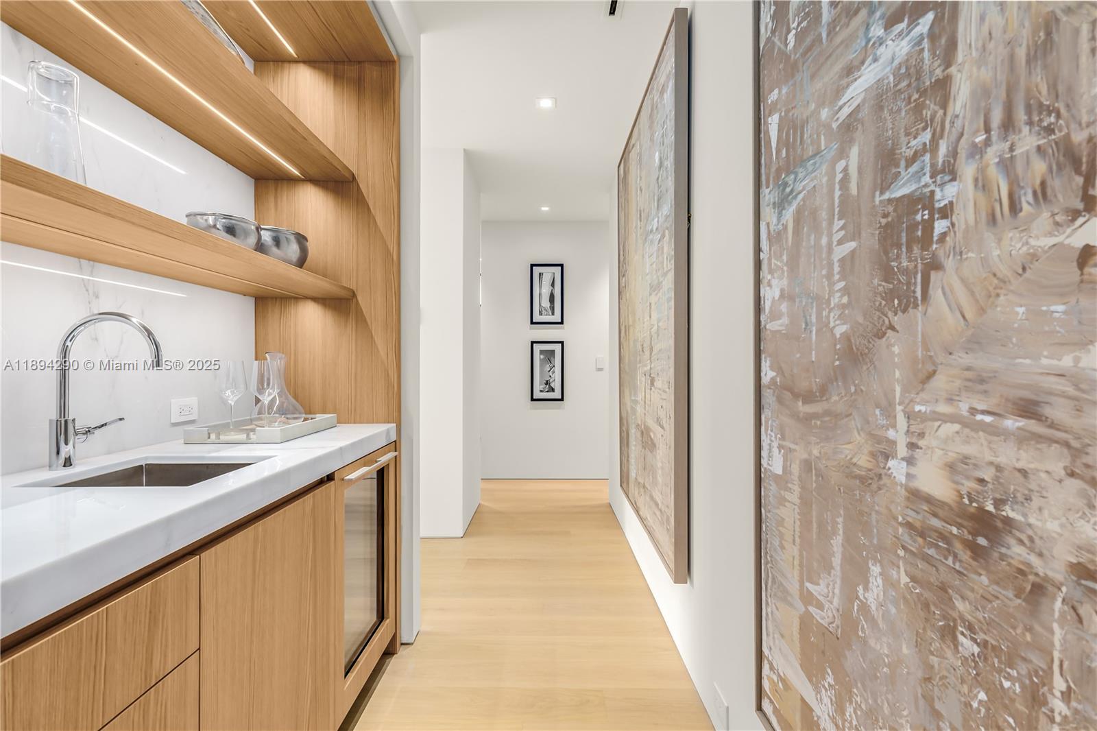 SUNSET ISLANDS-ISLAND NO - Residential Lease