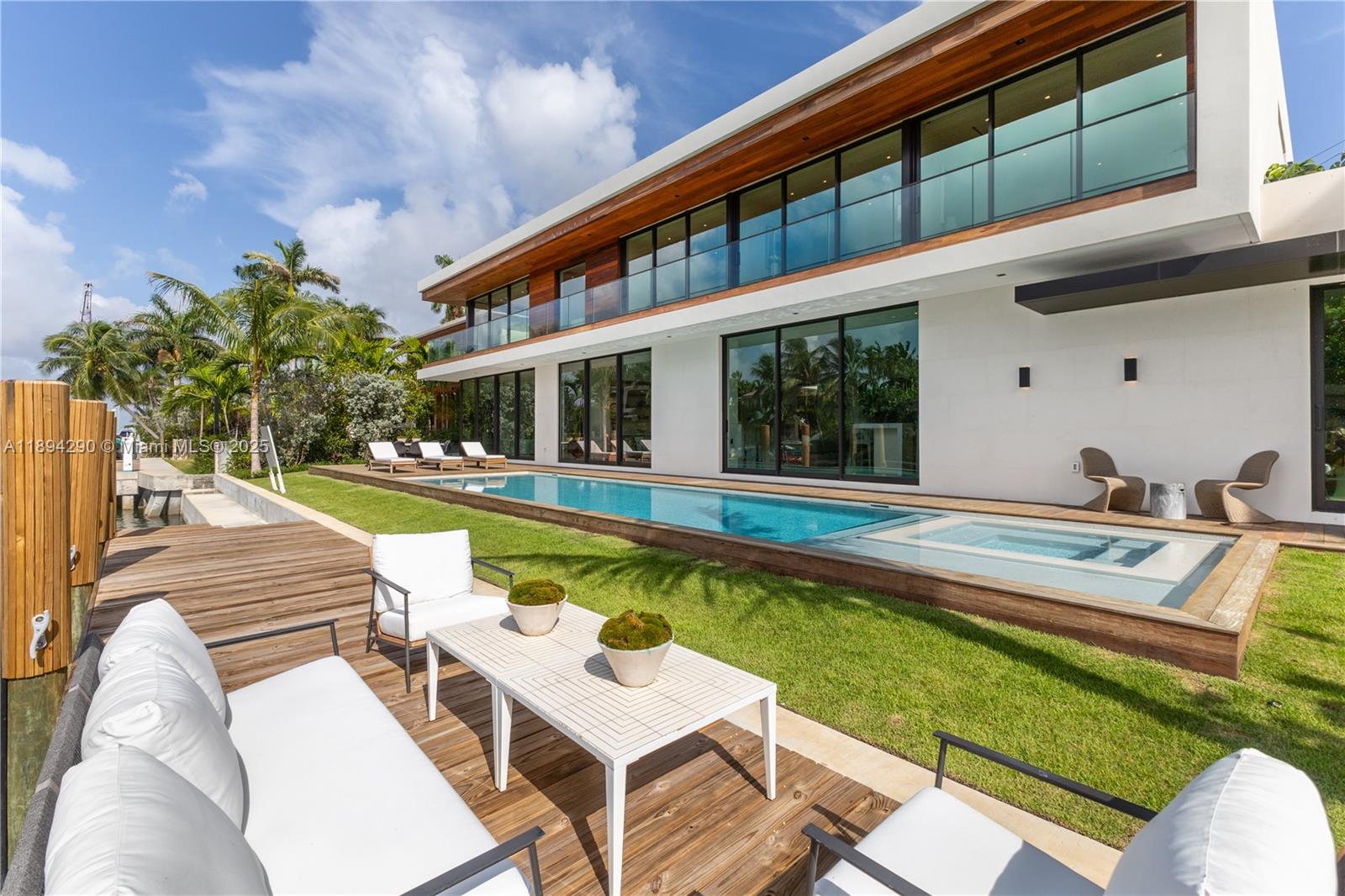 SUNSET ISLANDS-ISLAND NO - Residential Lease