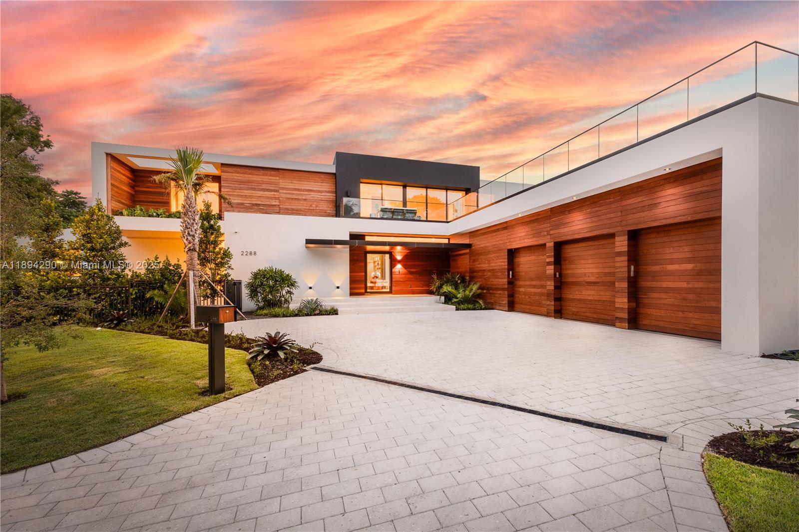 2288 Sunset Dr