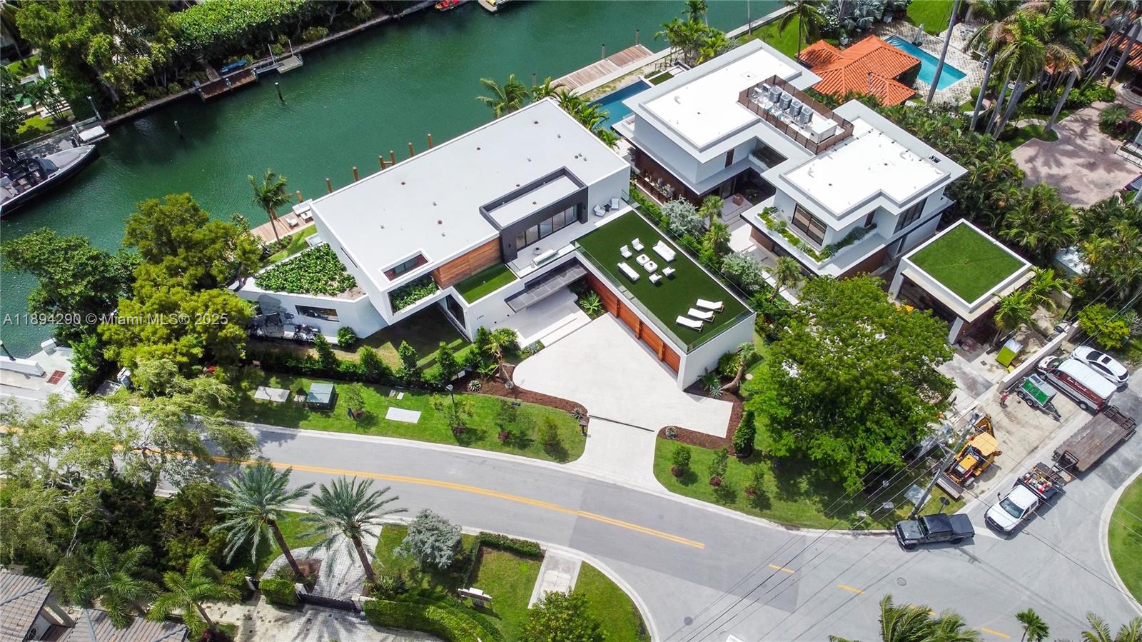 SUNSET ISLANDS-ISLAND NO - Residential Lease