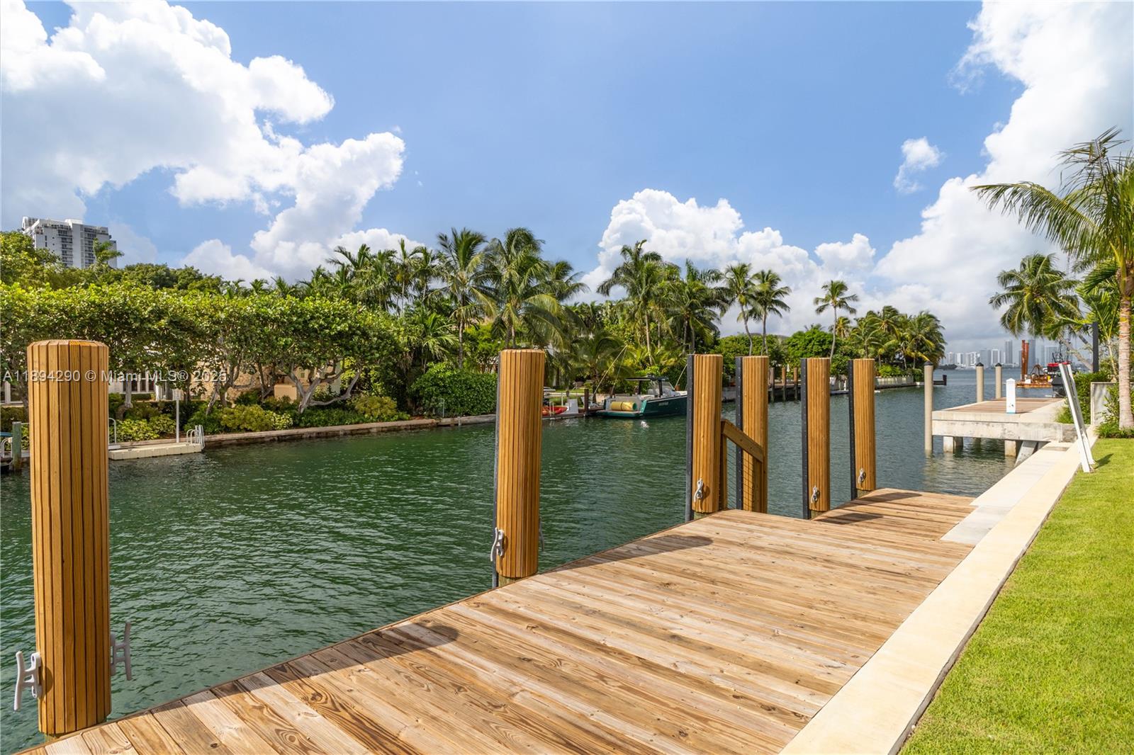 SUNSET ISLANDS-ISLAND NO - Residential Lease