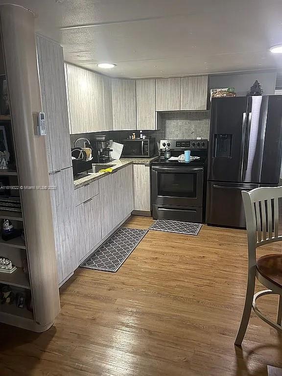 Property for Sale at 425 E 33rd St, Hialeah, Miami-Dade County, Florida - Bedrooms: 4 
Bathrooms: 3  - $120,000
