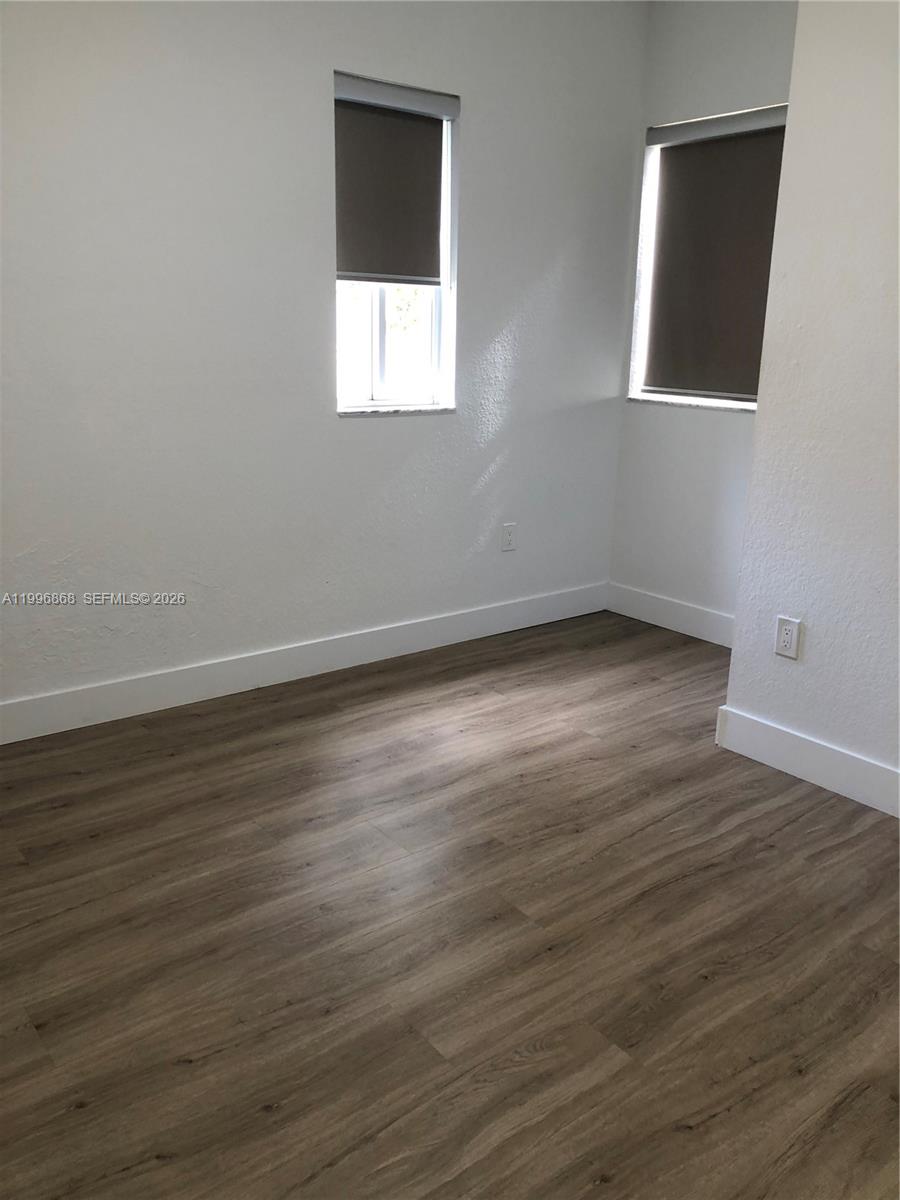 LEEWARD AT ISLANDS AT DOR - Residential Lease