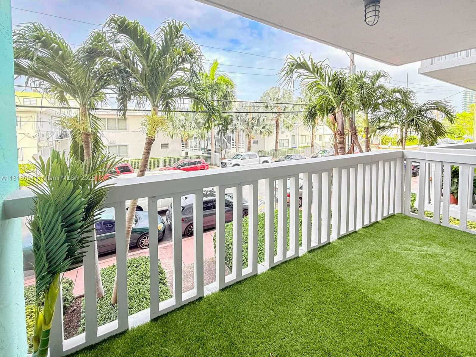 Property for Sale at 7620 Carlyle Ave 205, Miami Beach, Miami-Dade County, Florida - Bathrooms: 1  - $185,900