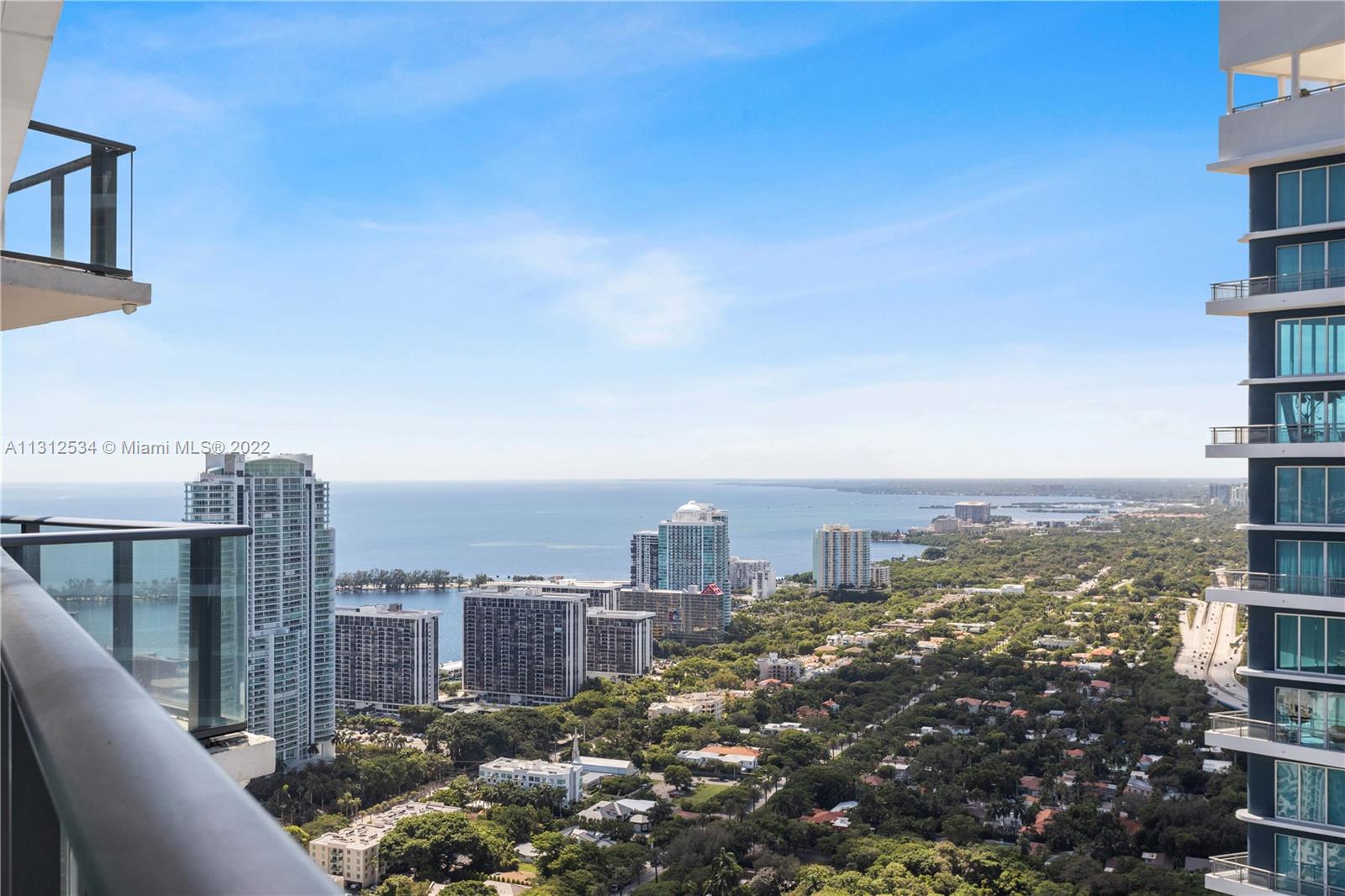 1 Bed 1 Bath modern unit with panoramic water and city views. Floors throughout and high end finishes (Italcraft cabinets, Bosh stainless steal appliances, built in closets and window treatments). Unit has access to exclusive SLS hotel services. Amenities include rooftop pool, mid level pools, spa, fitness center and more. Internet and cable are included.